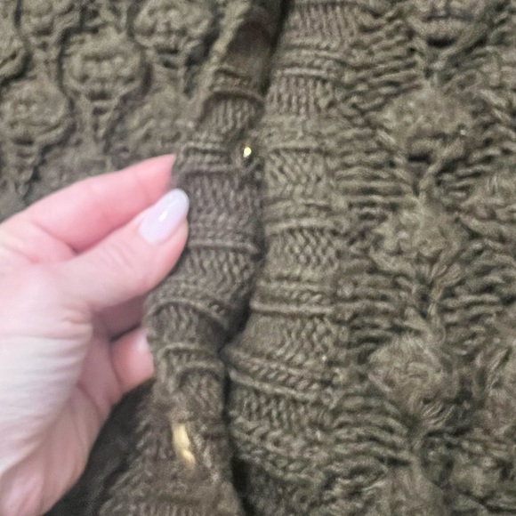 Olian Maternity Sweater, size XS - Picture 7 of 13